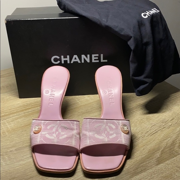 CHANEL Shoes - Chanel Slides
